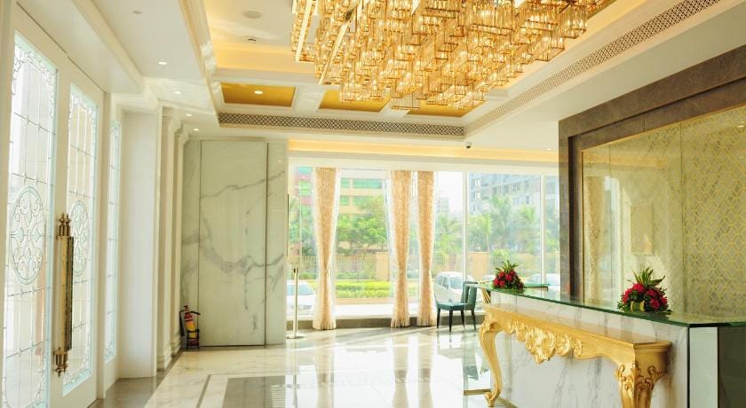 Seven Eleven Hotels & Club Hotel in Maharashtra
