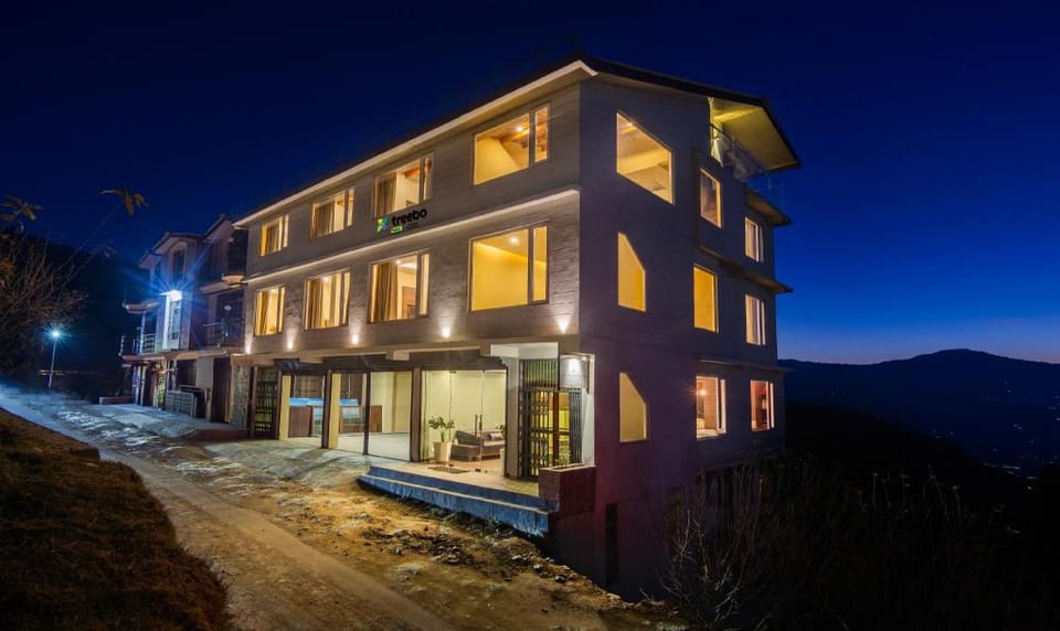 Treebo The Northern Retreat Resort With Mountain View Hotel in Himachal Pradesh