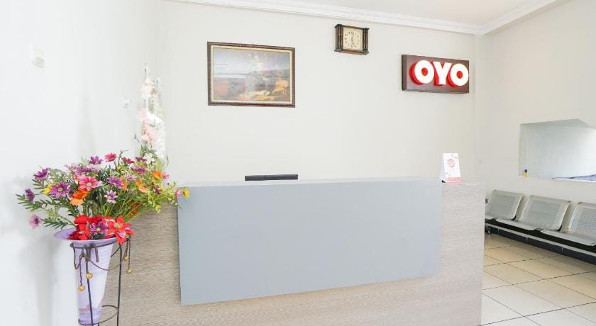 Super OYO 2075 Graha Marina Hotel in Surabaya