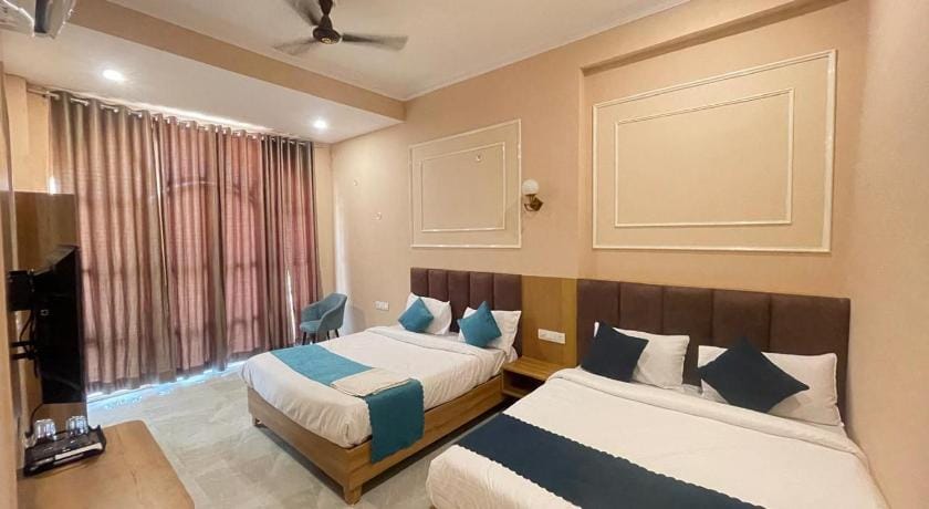Hotel Incredible Taj Hotel in Agra