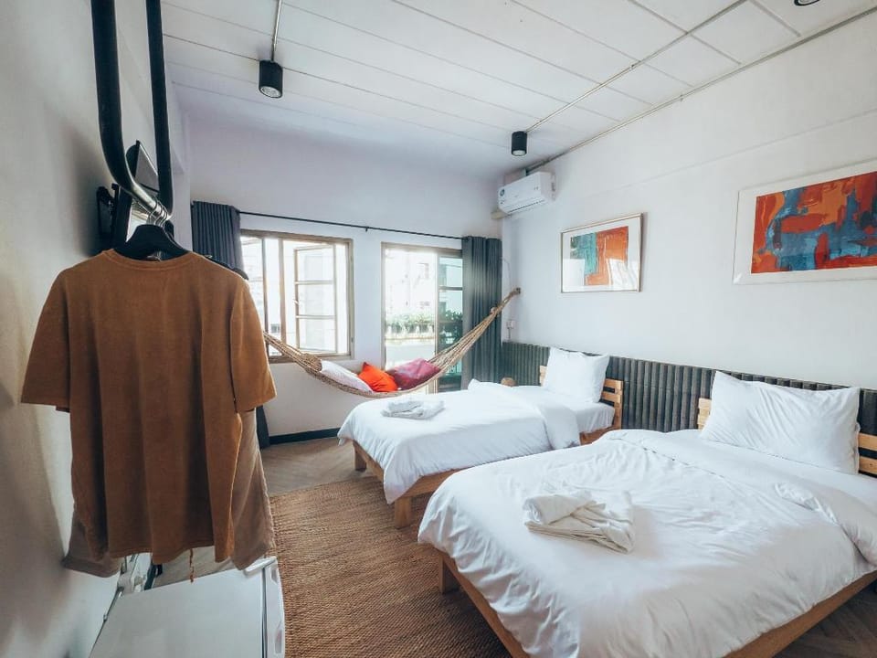 Haus Sathorn 11 Bed and Breakfast Bed and Breakfast in Bangkok