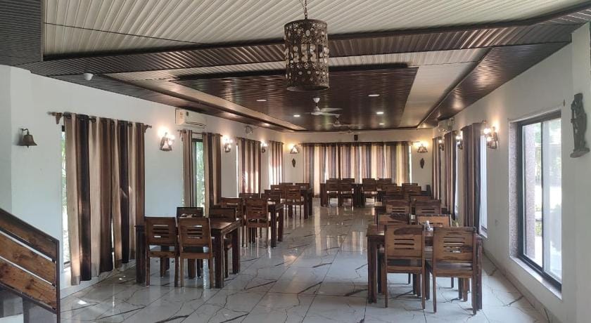 Aami Valley Resort Hotel in India