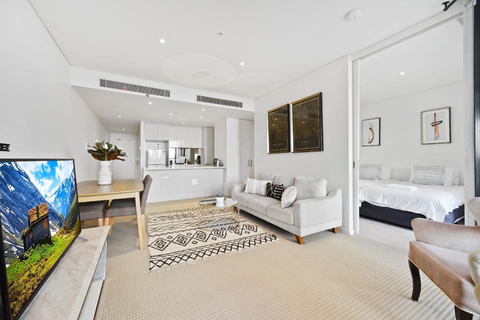 HomeHotel-2Bedroom With ShoppingMall Downstairs Apartment in Sydney