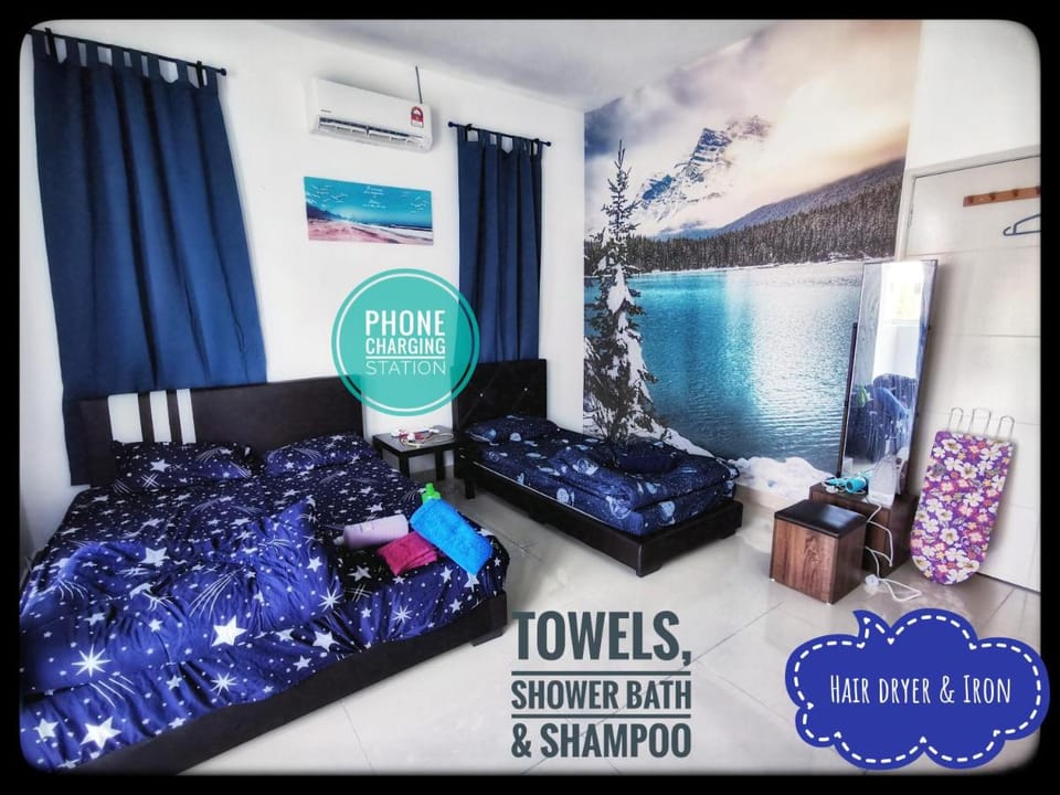 Entire House Best Desaru Beach & Bandar Penawar Homestay Waterpark Instamass Vacation rental in Johor