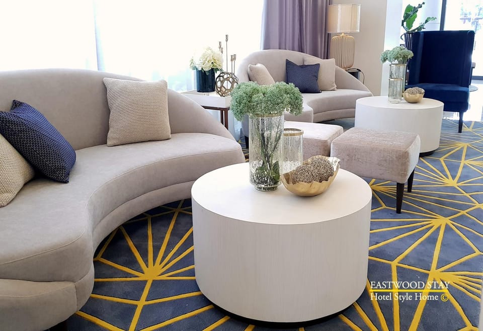 Eastwood Stay I Modern Apartment Vista Apartment in Pasig
