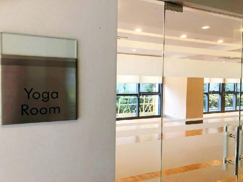 The Owl at Eastwood City/Free Parking/Netflx Apartment in Pasig