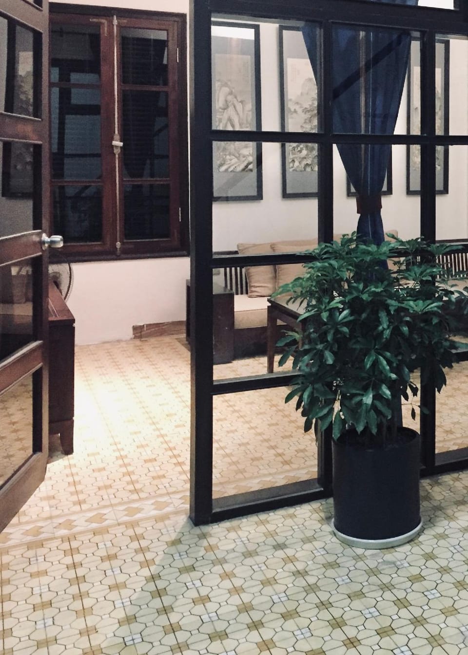 IIIGENhome / Quaint French Villa in Flower Village Vacation rental in Hanoi