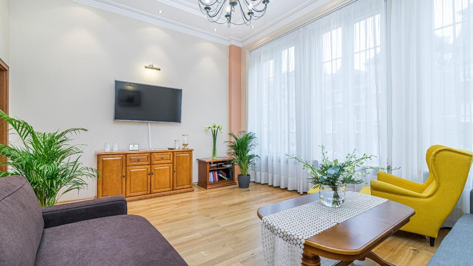 Maya's Flats & Resorts- Gdansk Old Town One Storey Apartment in Gdansk