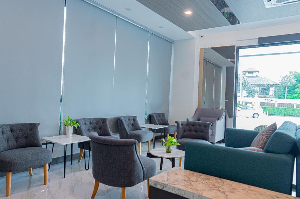 L2 Hotel Hostel in Laos