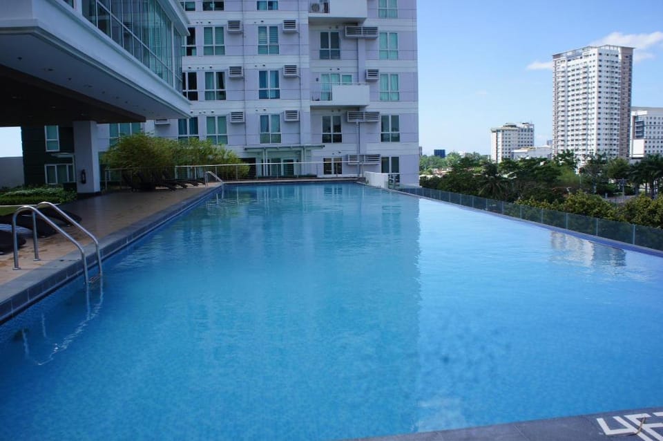 Abreeza chills place TOWER 2- 2521 Apartment in Davao City