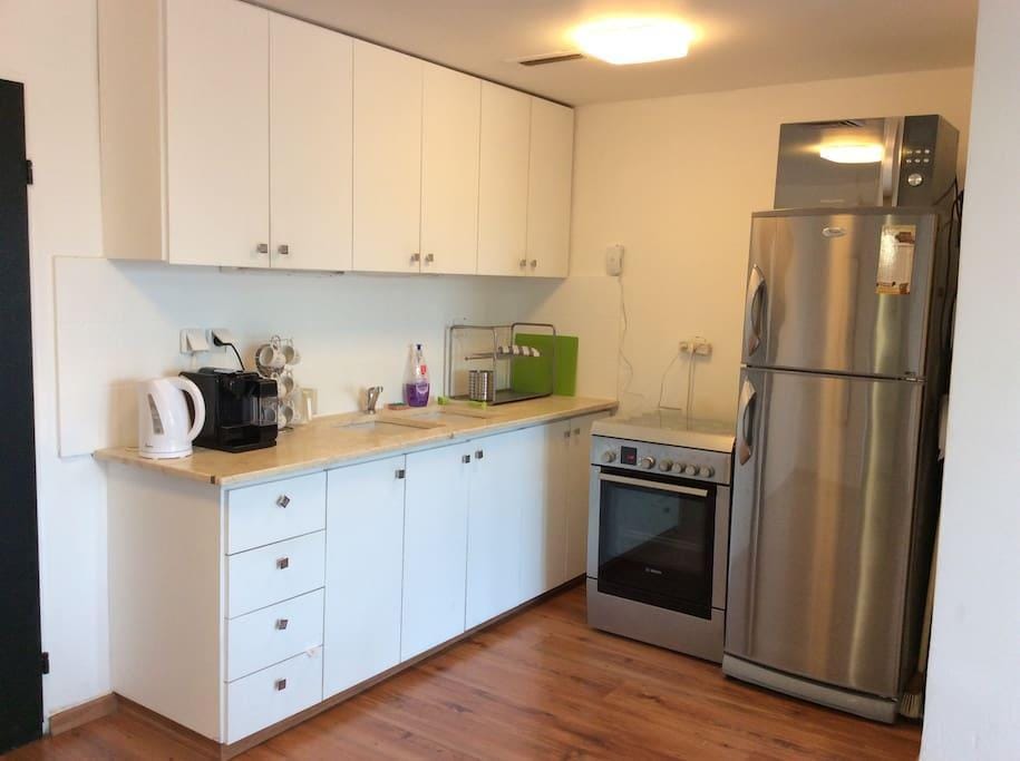 King David Aprt Parking in city center Jeru Apartment in Jerusalem