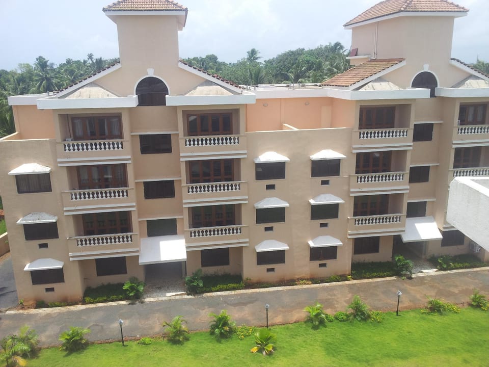 VARCA FAMILY FRIENDLY 4BED FLAT-1 NEAR ZALOR BEACH Apartment in Goa, India