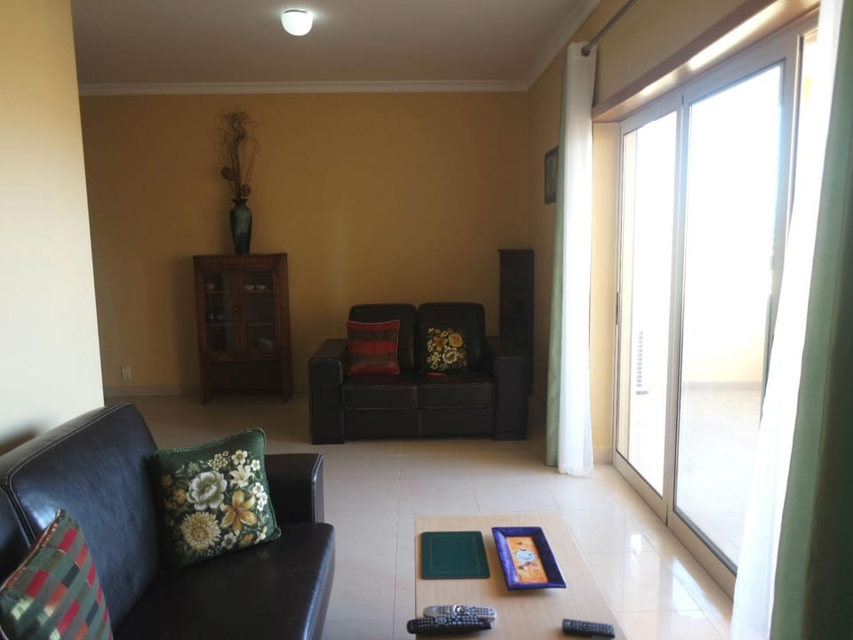 C07 - 3 Bed Luxury Penthouse in Downtown Lagos Apartment in Lagos