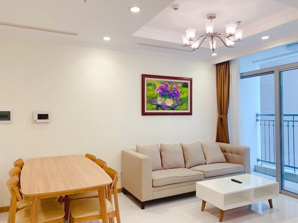 Apartment 2 Bedroom in Vinhomes Central Park Apartment in Ho Chi Minh City
