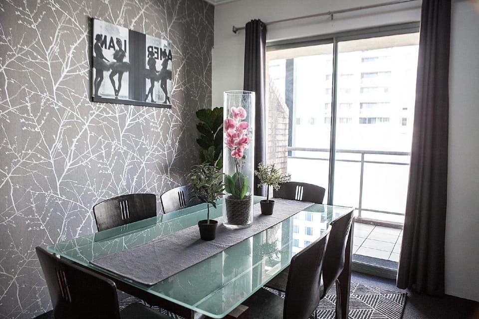 Modern family gateway @ Pyrmont P62 Apartment in Sydney
