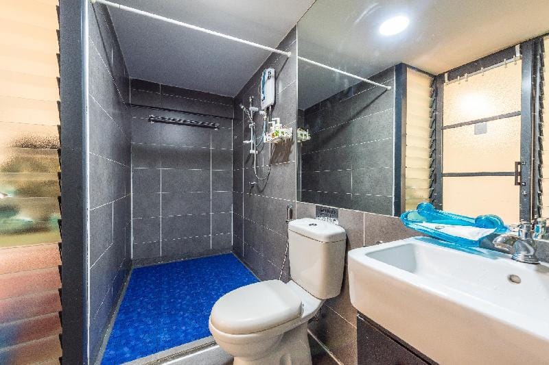 Empire Damansara Forest|ATARI|TVBOX #18 2 - 6 pax  Apartment in Petaling Jaya