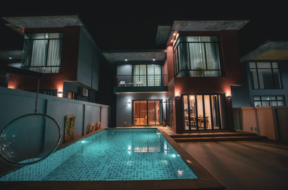 Aonang nine  pool villa Villa in Krabi Changwat