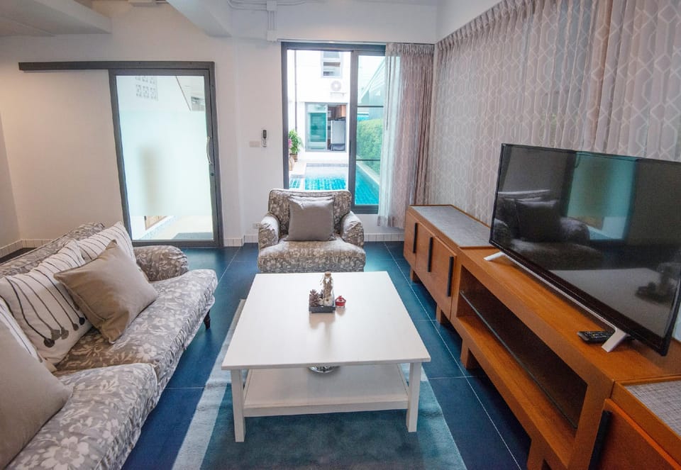 Billina Boutique Villa private pool two bedroom Villa in Chalong