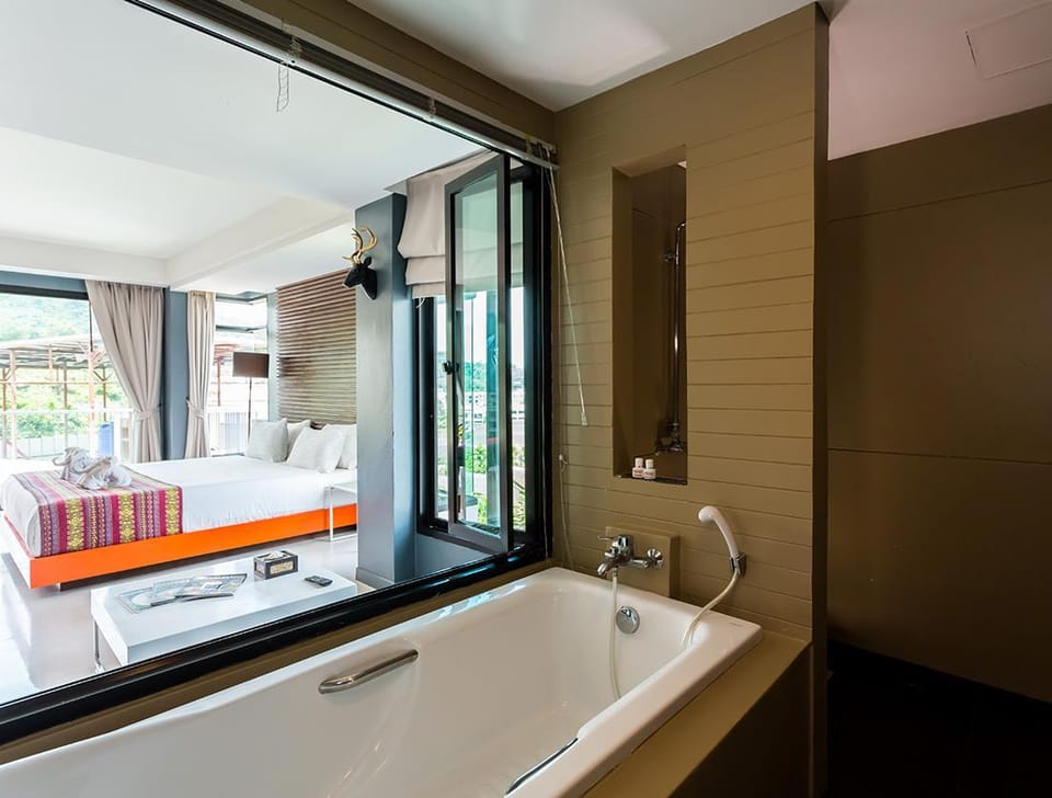 Sunny Coast Boutique Resort 29BR w/Pool in Patong Villa in Patong
