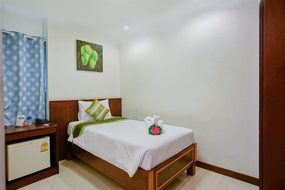 Golden Lotus Boutique Hotel 17BR in Patong Beach Villa in Patong