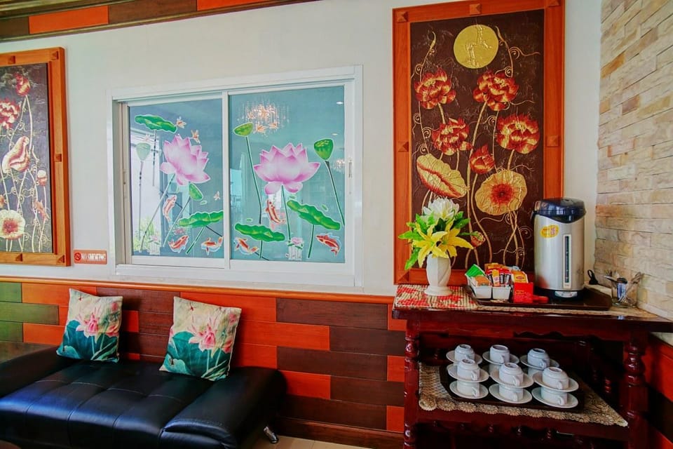 Golden Lotus Boutique Hotel 17BR in Patong Beach Villa in Patong