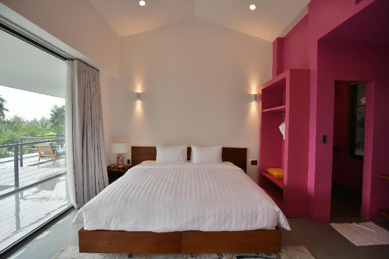 Akala Villa, Hoi An, Luxury 6 Bedroom, River Views Villa in Hoi An