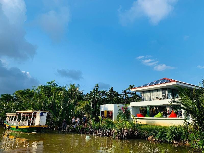 Akala Villa, Hoi An, Luxury 6 Bedroom, River Views Villa in Hoi An