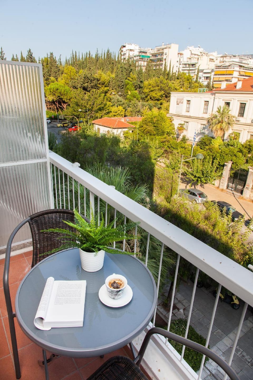 Modern Elegance In The Heart Of Athens! Apartment in Athens