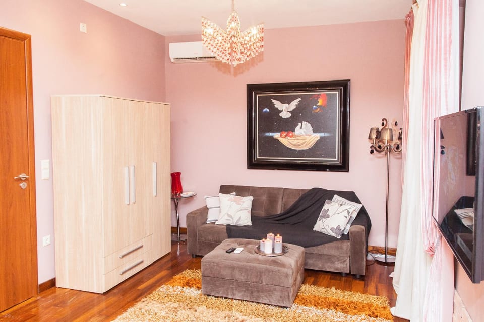 Modern Urban Design At Exarchia! Apartment in Athens