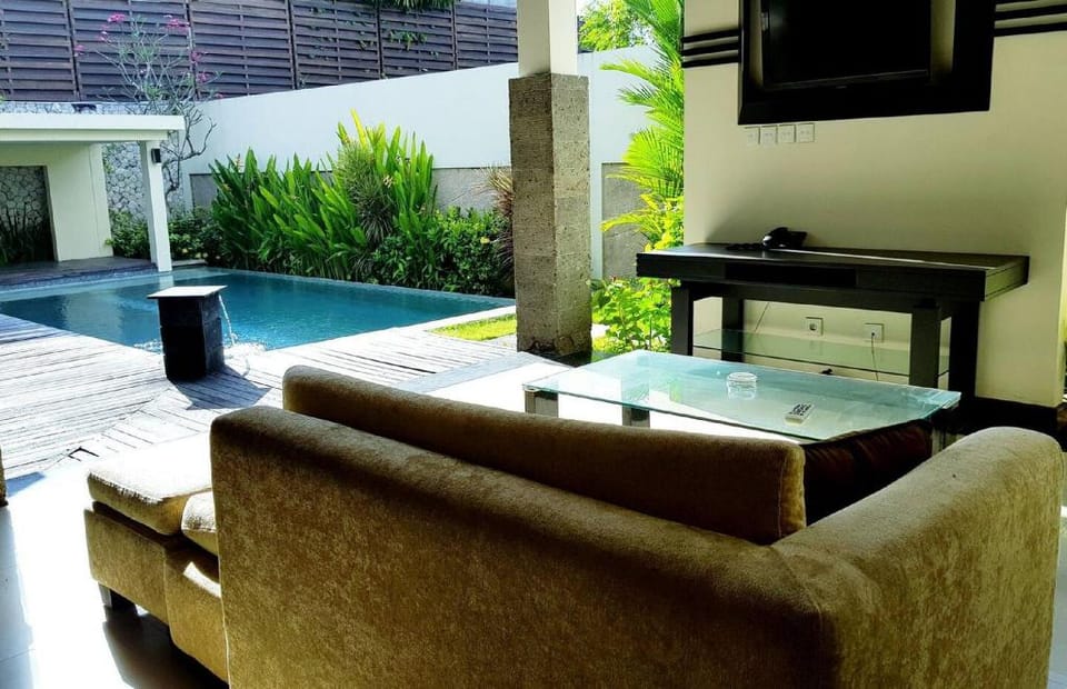  Villa privat pool with kitchen at Seminyak Villa in Kuta