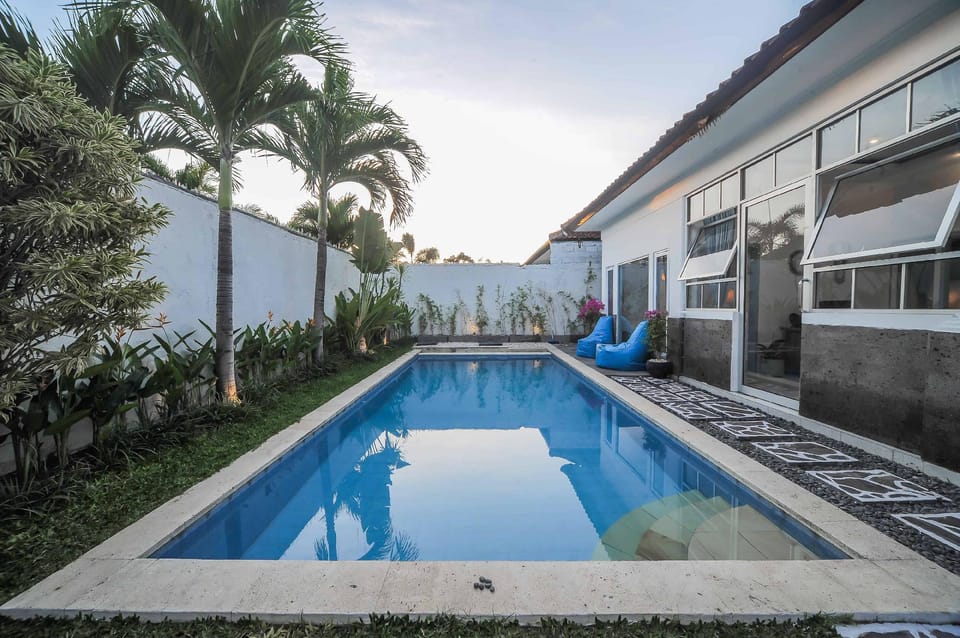 2 BR Tropical Designed Villa Near Seminyak Villa in North Kuta