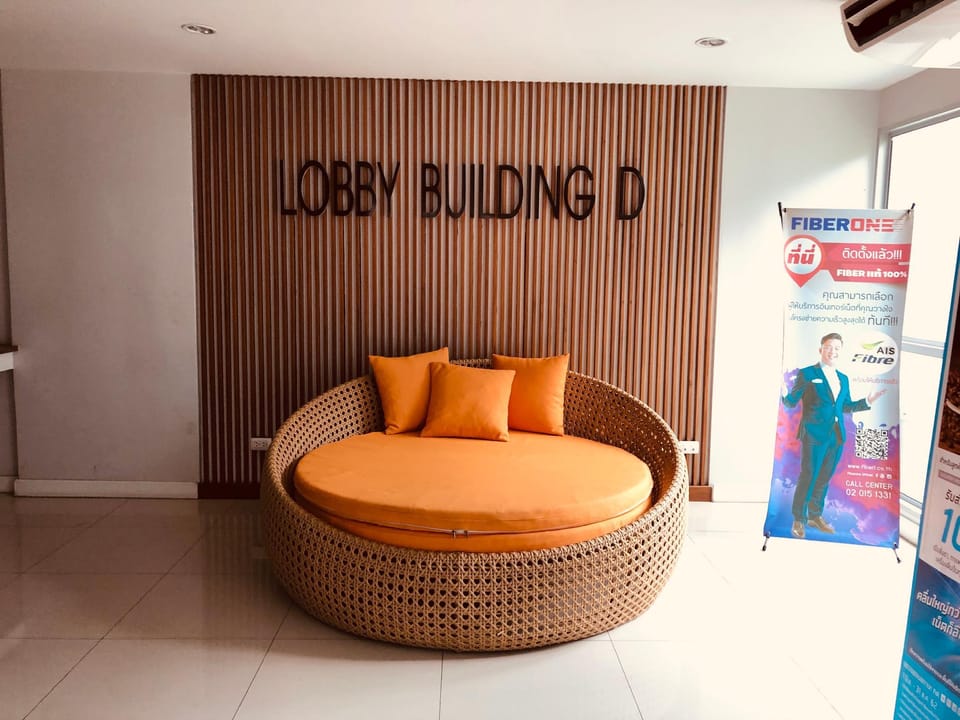 S9 Condominium Apartment in Bangkok