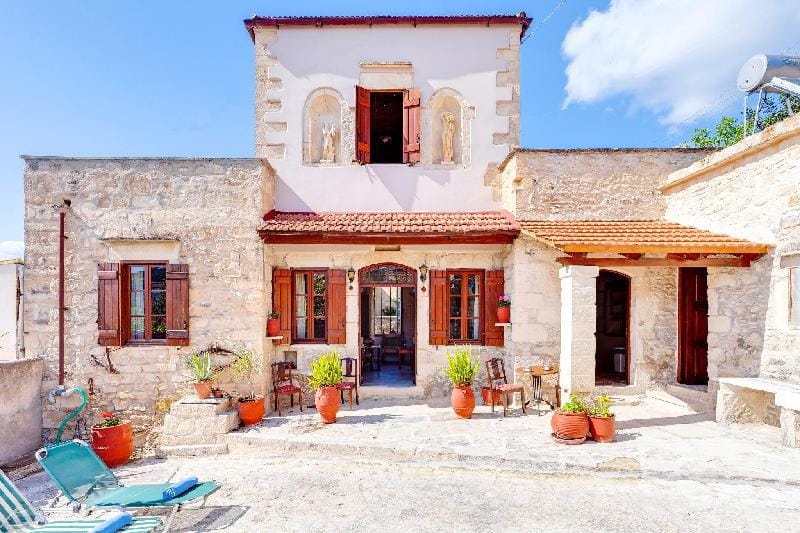 Vereniki Villa with Heated Pool Villa in Crete