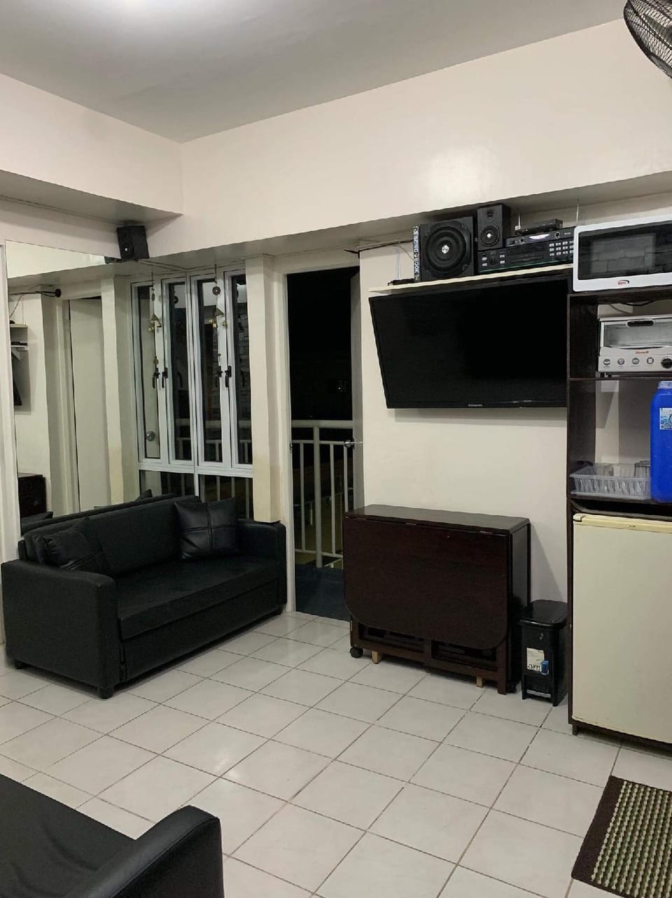 Bravissimo Staycation Apartment in Tagaytay