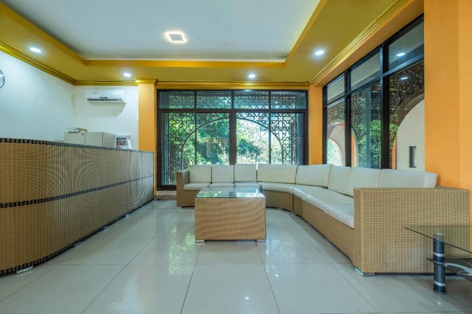 OYO 2132 Pondok Avicenna Hotel in West Java