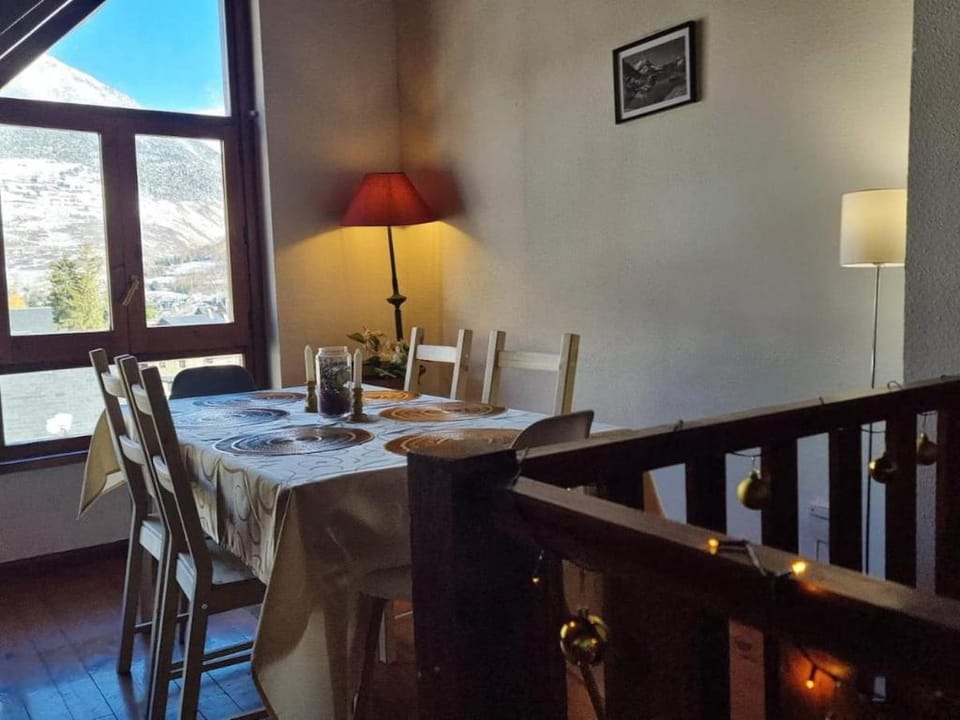 Apartamento vistas a las montañas solo familias Apartment in Sierra Nevada