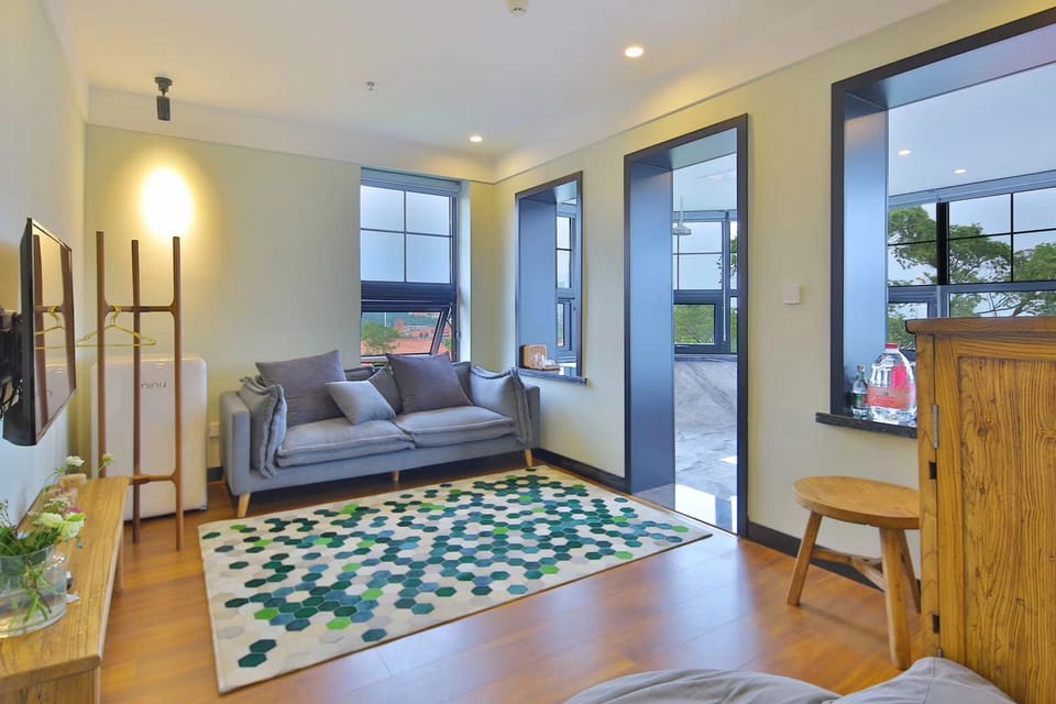 WUHAI Mountain and Sea View Suite Vacation rental in Tianjin