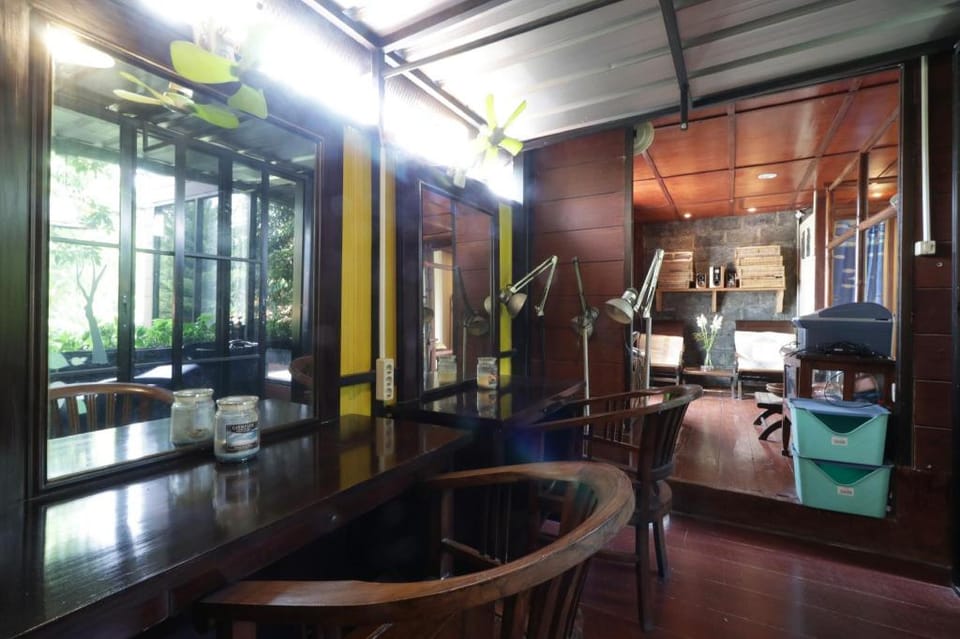 NILA HOUSE Sharia Family Home Stay Hotel in South Jakarta City