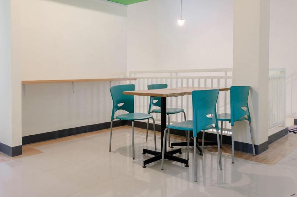 Hotel O Antosa Family Residence Hotel in East Java
