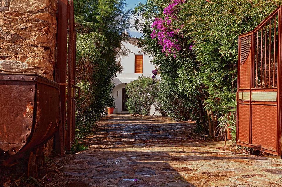 Faros Villa Villa in Milos