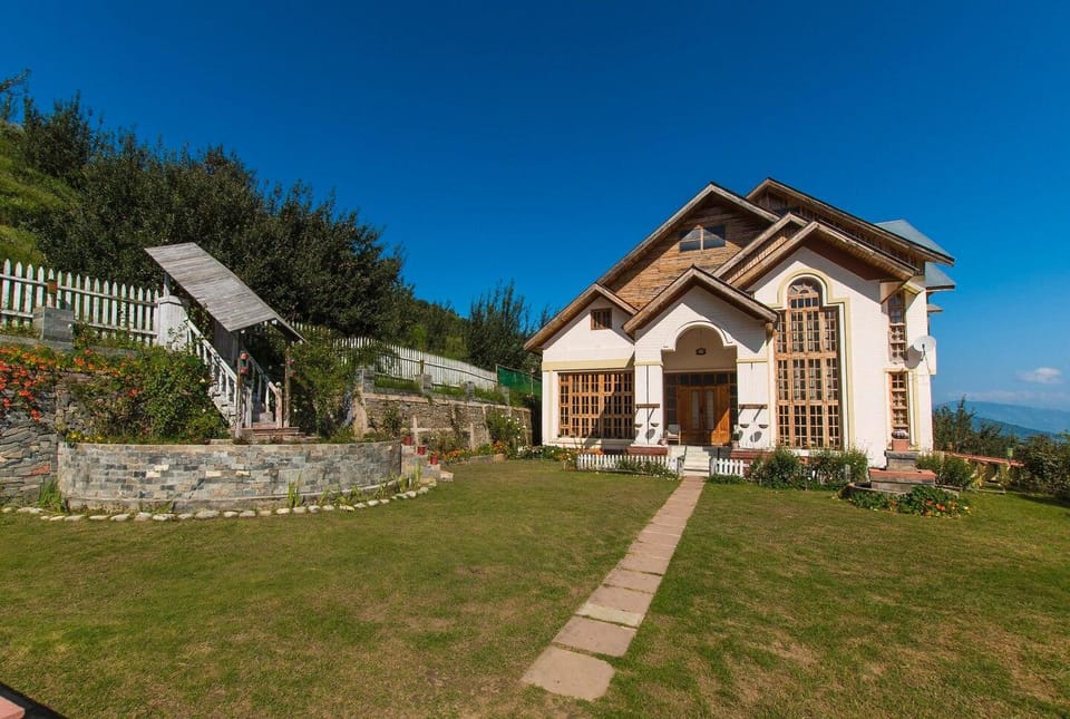 Dwarika Residency Villa in Uttarakhand