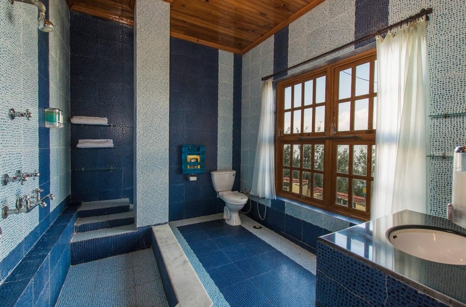 Dwarika Residency Villa in Uttarakhand