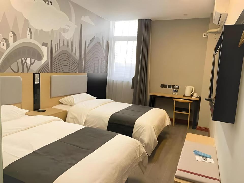 Thank Inn Hotel Hebei Langfang Gymnasium Hotel in Tianjin
