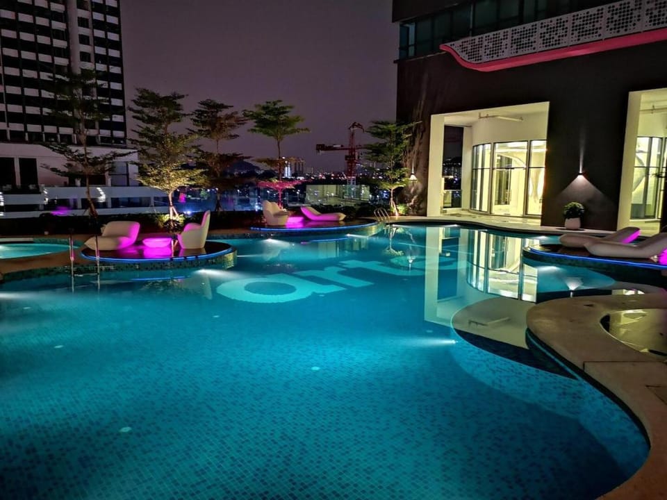 Arte+ | Milk Tea Blue Stay | 2BR | KL | Level 26	 Apartment in Federal Territory of Kuala Lumpur