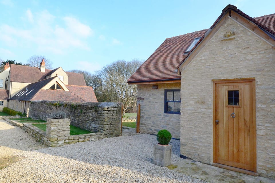 Dove House Cottage 1 Vacation rental in West Oxfordshire District