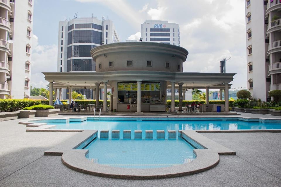KL City Centre 5 Min to MRT,TRX/B. Bintang4, 7 pax Apartment in Federal Territory of Kuala Lumpur