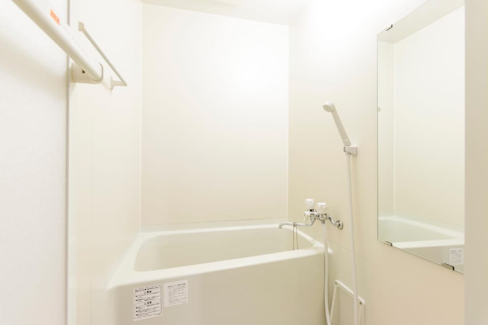 puchi-regi: リノベルームで清潔STAY/高速WiFi完備/最寄駅アクセス抜群の快適1DK Apartment in Chiba Prefecture