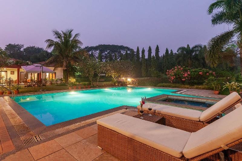 StayVista at Moksh Villa - BBQ & Jacuzzi Villa in Maharashtra