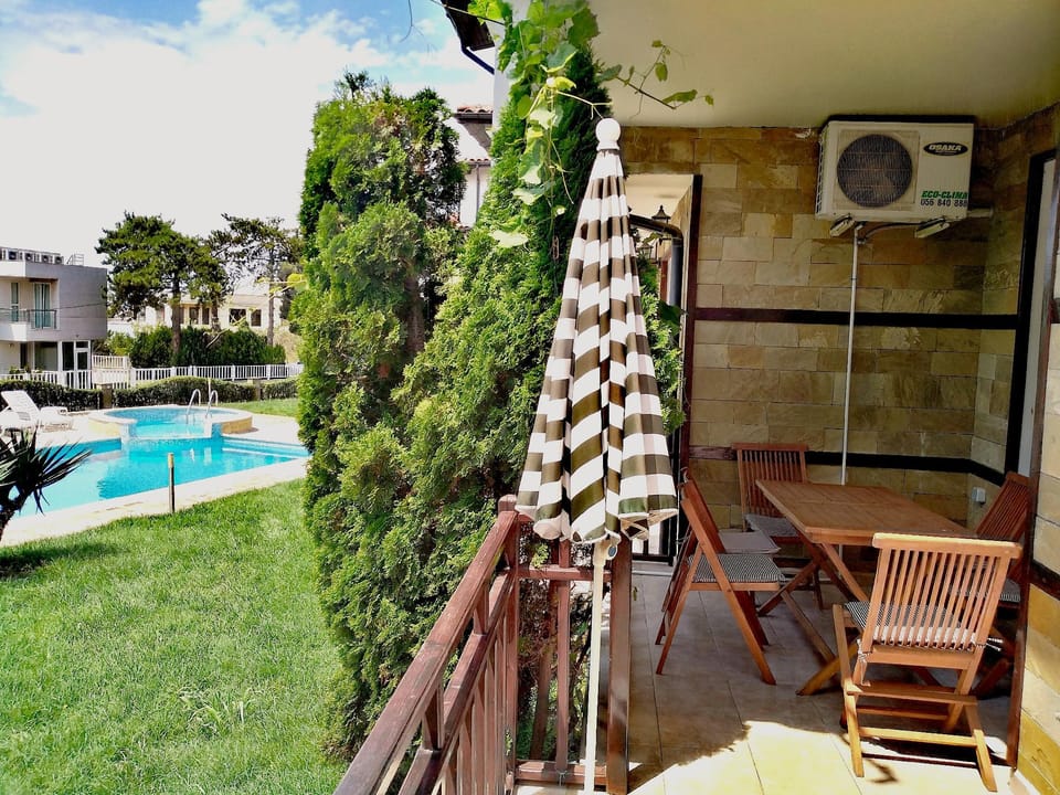 Karen Cozy Apartament Apartment in Sozopol