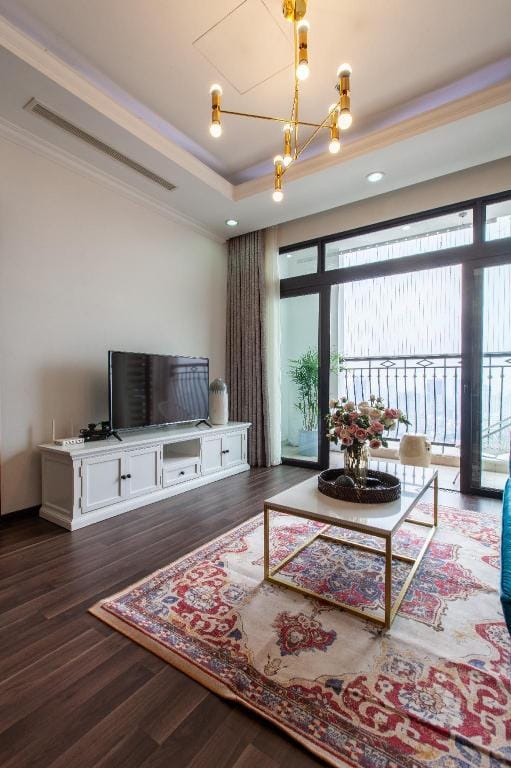 ChizzHomes Serviced Apartment Vinhomes Royal city Apartment in Hanoi